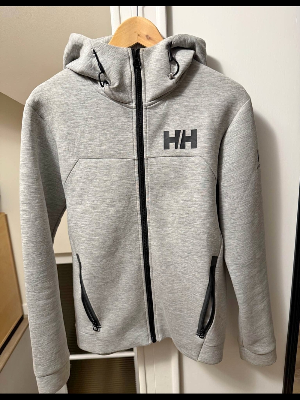 Helly Hansen Light Gray Full-Zip Hoodie with Black Accents